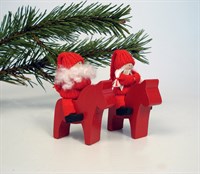 Tomteflicka  på häst - Slut för säsong